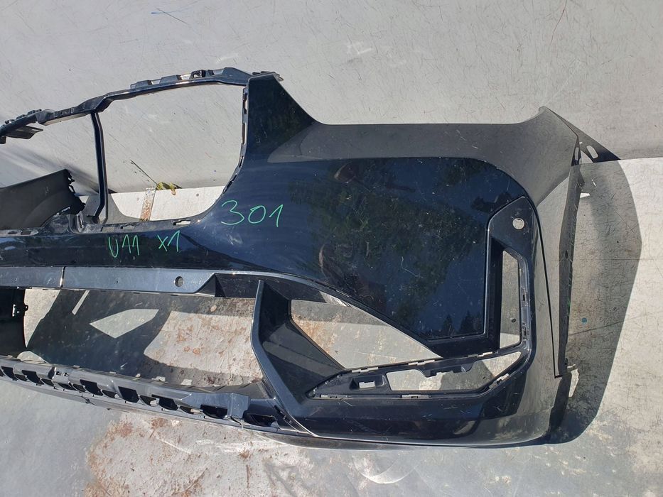 BMW X1 U11 Zderzak przedni przód  KOLUMB Jasienica