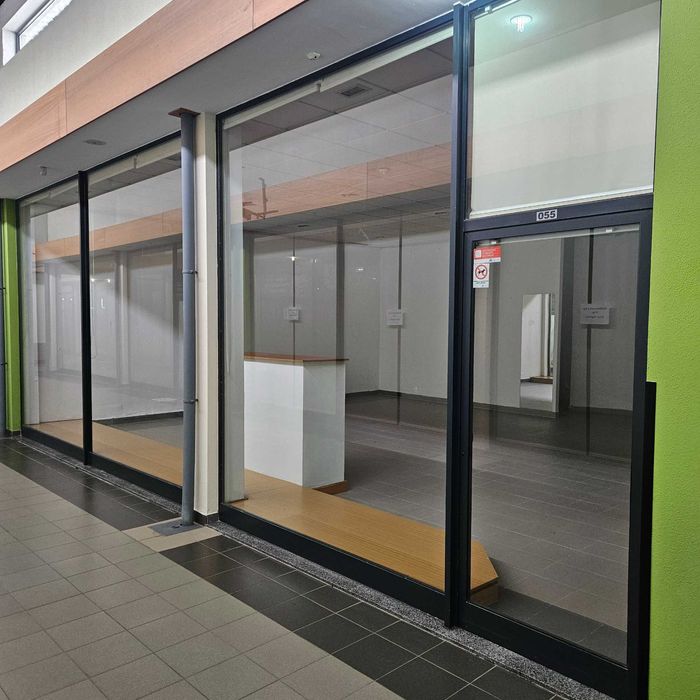 Alugo Loja 90 m² centro comercial