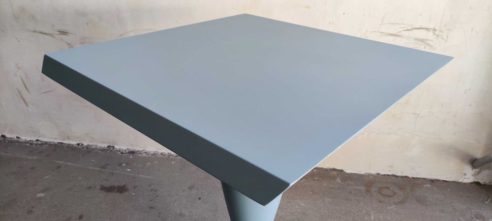 Stolik Philippe Starck Miss Balu, design Kartell