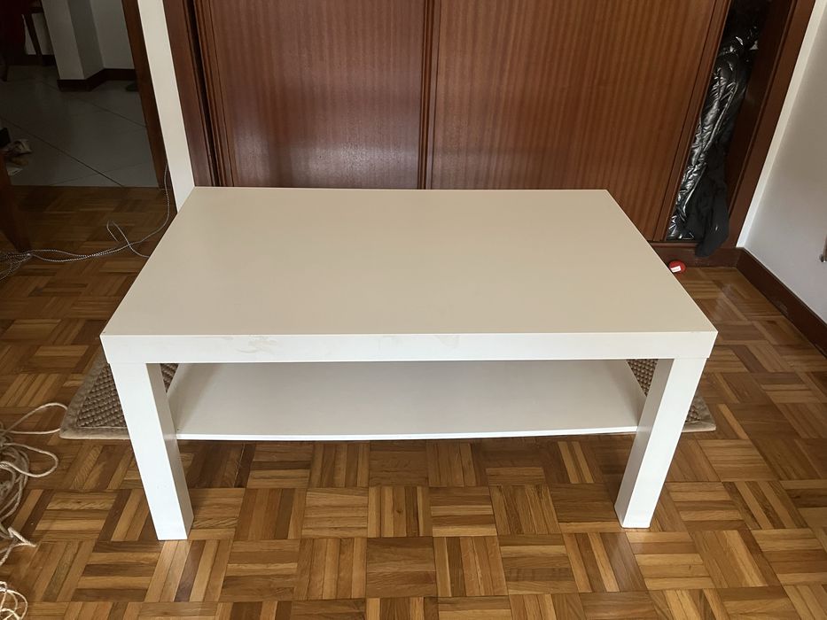 Mesa de Sala – Bom Estado