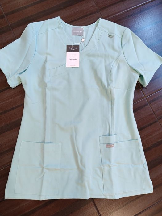 Nowa miętowa bluza medyczna Medhoodie rozmiar S. Pastelowy scrubs medyczny - bluza miętowa