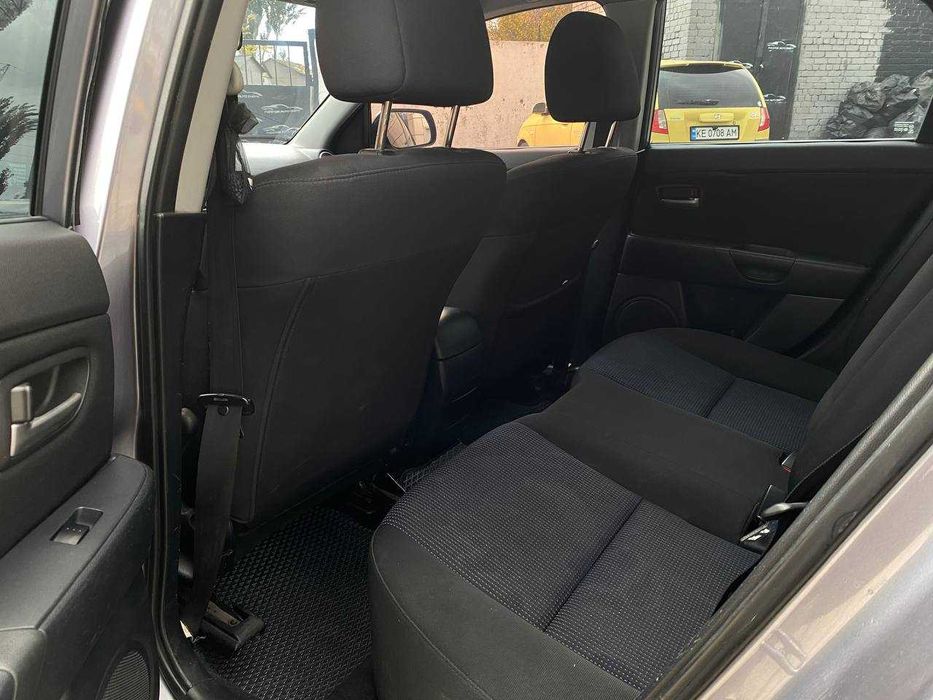 Продам Mazda 3 2005