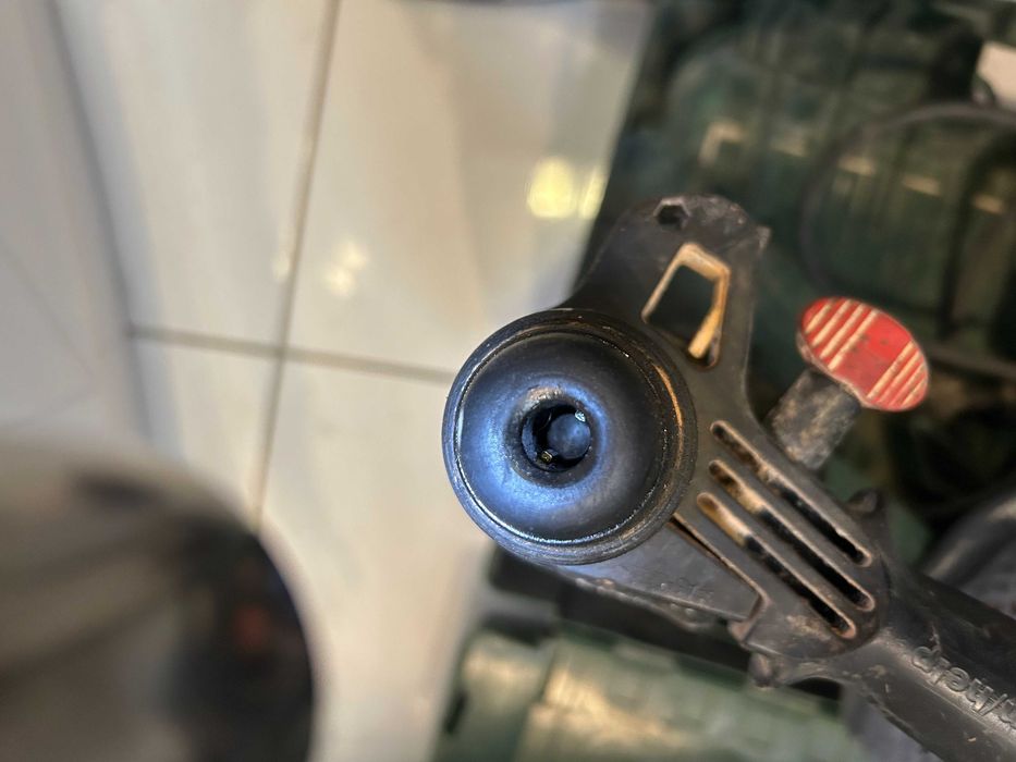 Перфоратор Bosch PBH 2800 RE