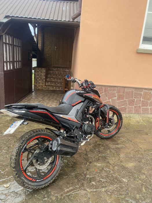 Продам lifan jr 200