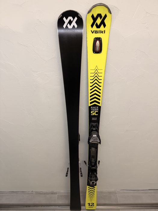Narty slalomowe Volkl Racetiger SC 160 cm