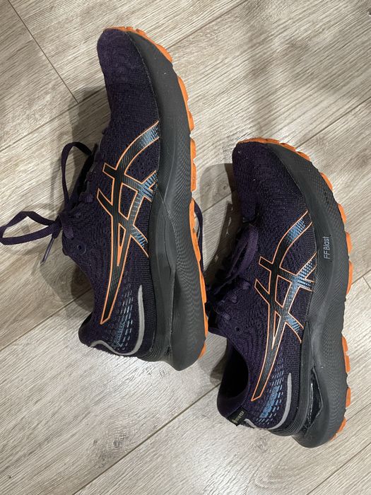 Buty Asics Gore-Tex r. 36 wodoodporne