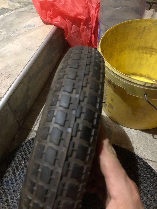 Колесо 3.25/3.00-8 на тачку в сборе под ось 16 мм