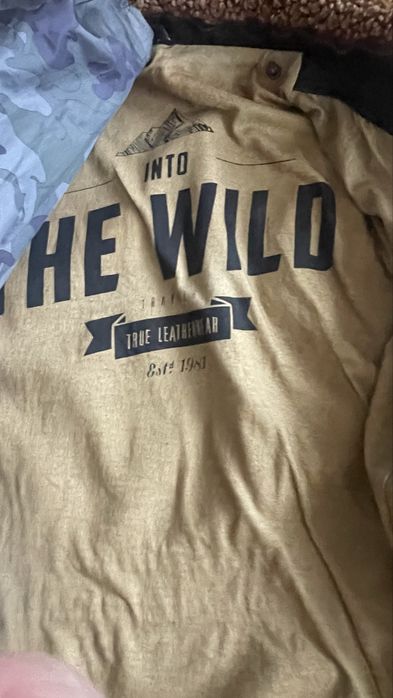 Куртка брендова авіатор вінтаж зимова,все натуральне.