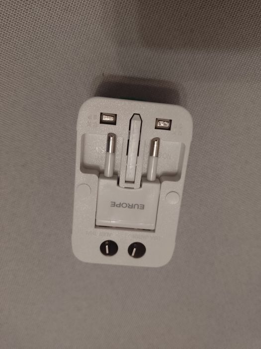 Przejsciówka sieciowa Adapter Gniazdka