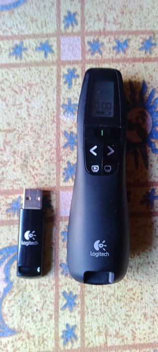 Apresentador Logitech R800