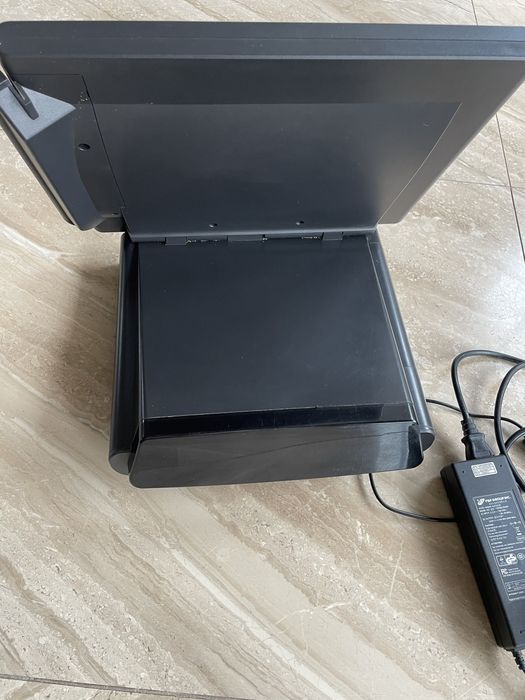 POS TERMINAL Dotykowy SHARP UP-V5500 SERIES 1.6 GHz dysk 80 Komputer