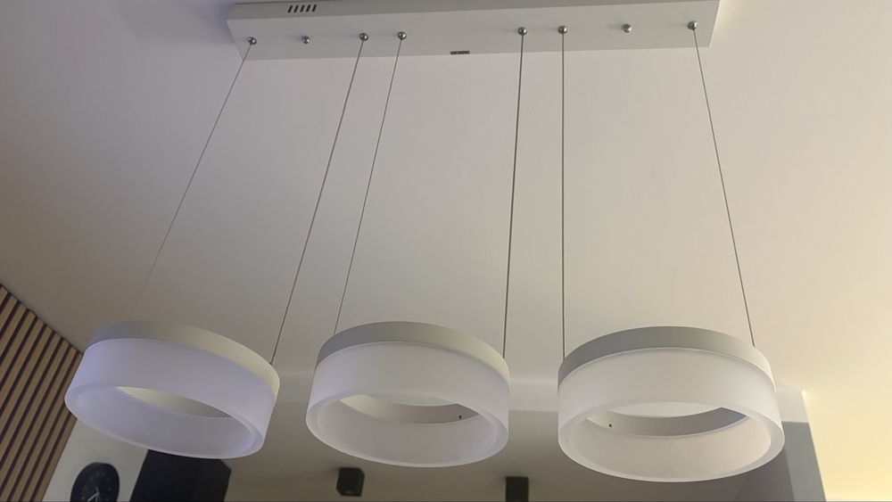 Lampa sufitowa wisząca  pokojowa