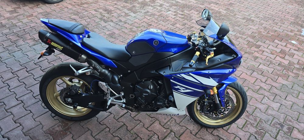 Yamaha R1 rn22 2010