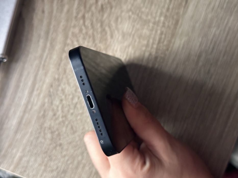 Айфон 13 синій. 128гб