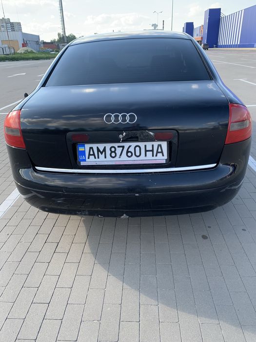 Ауди А6 С5 2000 год