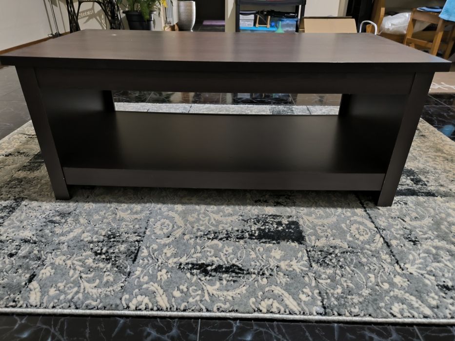 Conjunto mesinha e tapete