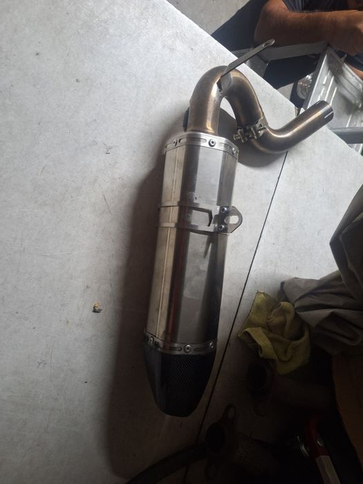 Vendo ponteira de escape para Benelli Trk502