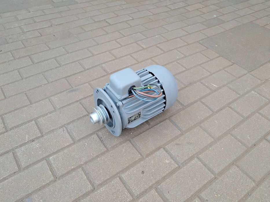 Silnik elektryczny kołnierzowy 1,5kw 1420 obrotów Polski .Wysyłka