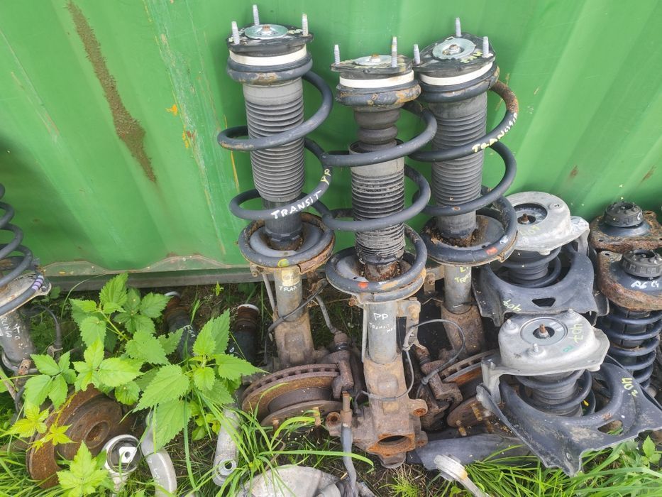 Ford Transit MK7 2.2 TDCi Mcpherson prawy lewy przód amortyzator sprężyna piasta zwrotnica