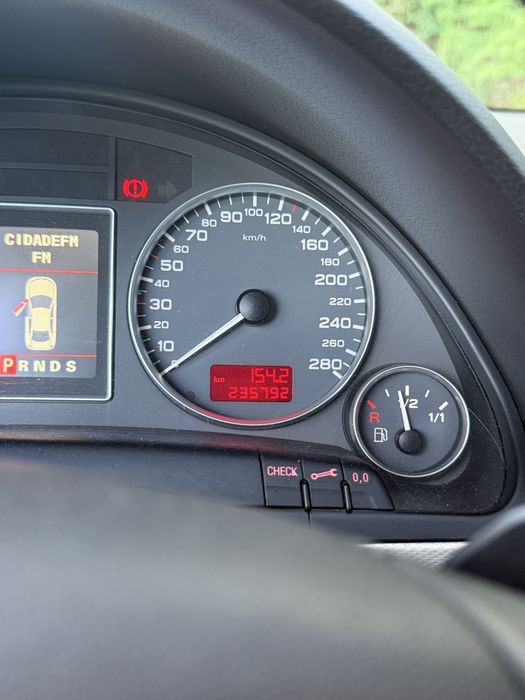 Audi S4 4.2 V8 344 cavalos