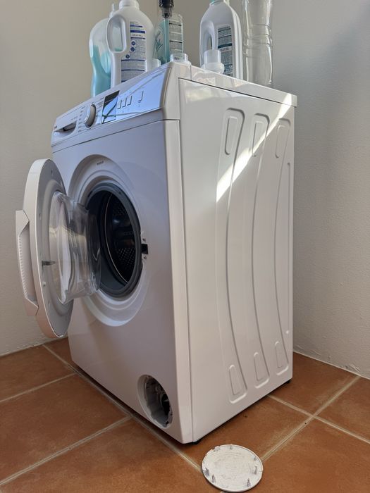 Máquina de lavar roupa VOX - 6kg