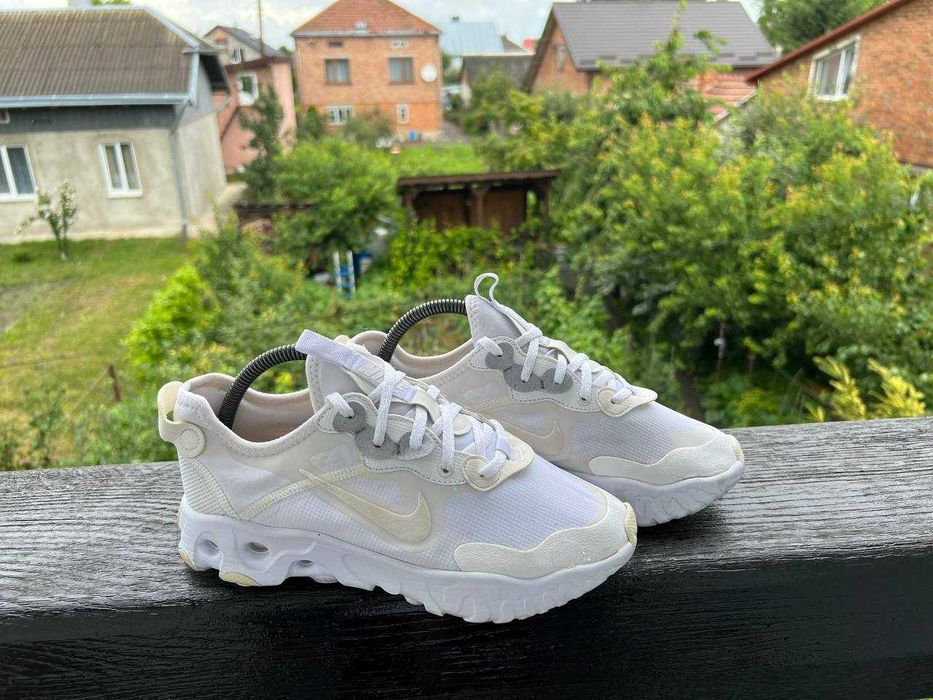 Кросівки Nike React Art3mis (40)