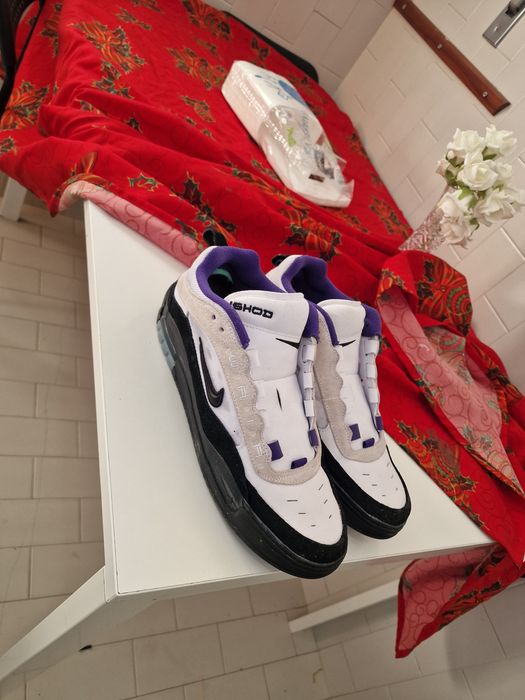 Sapatilha da NIKE nova e original nunca foi usada