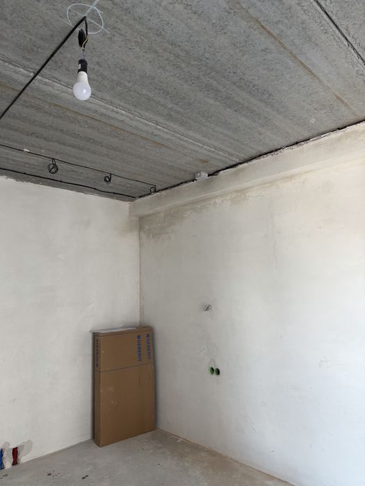 1 кім. Будинок  здан..Частковий ремонт. ЖК Нова Англія.Нотінгем.