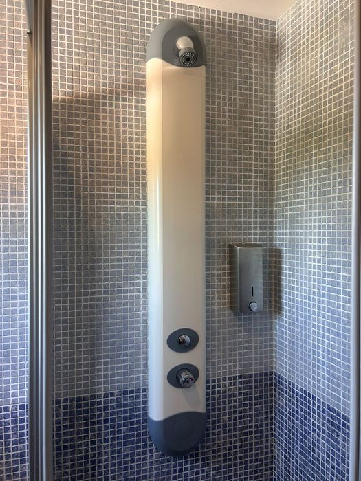 Coluna de duche PRESTO com temporizador