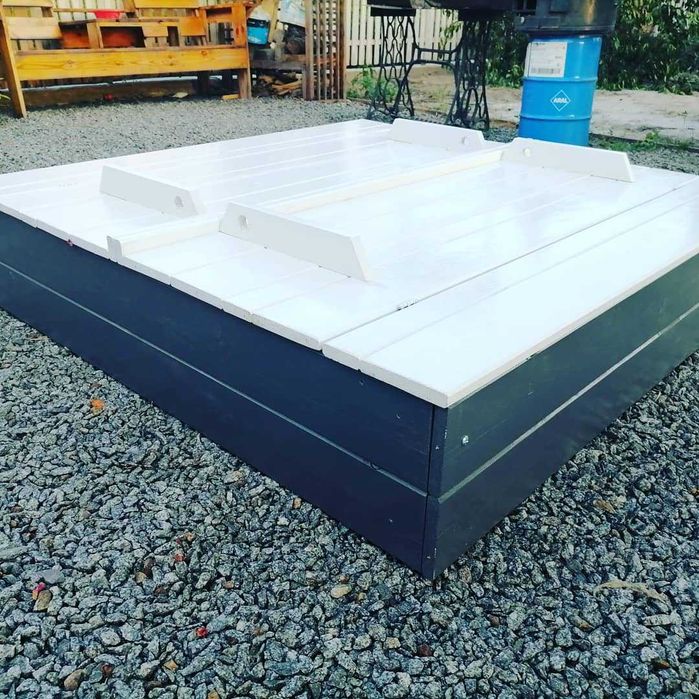 Пісочниця, песочница