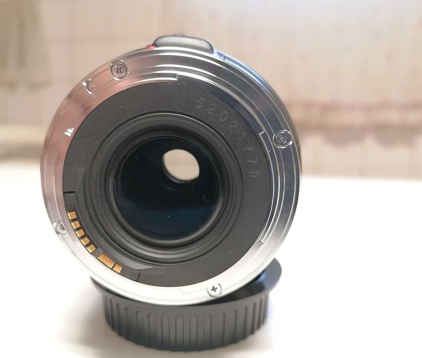 Canon 28-80mm f/3,5-5.6