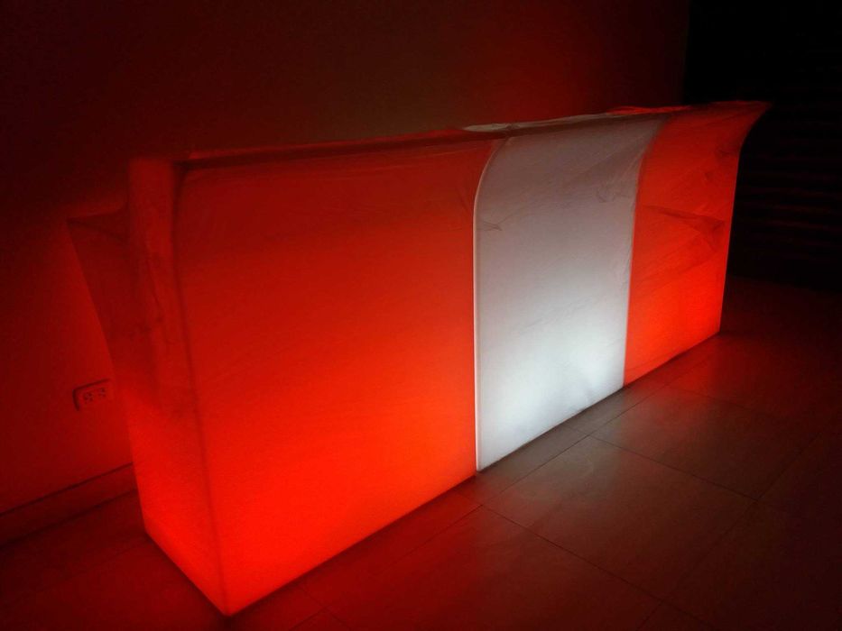 Balcão com luzes