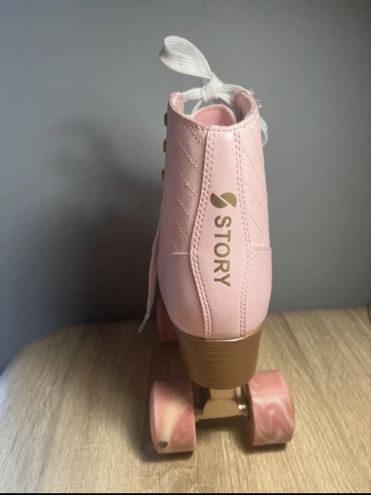 Różowe wrotki story Phoenix