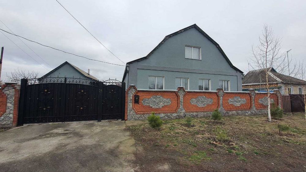 Продам добротный дом п. Лиман Змиевской район