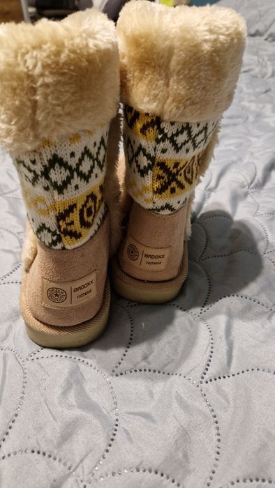 Buty zimowe r.39