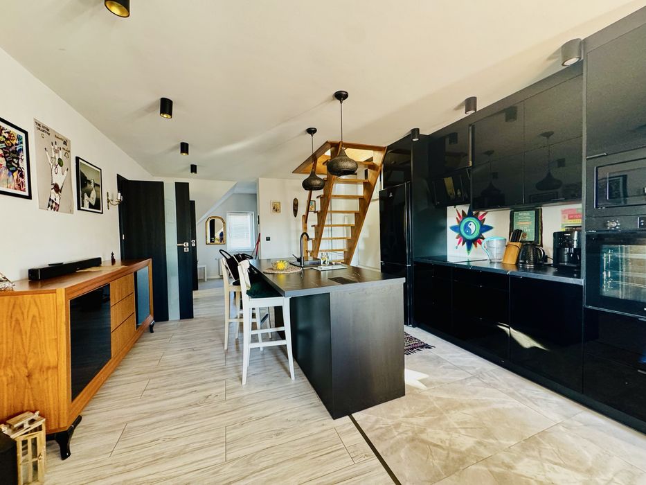 Stylowy dwupoziomowy apartament z duszą. 100 m² powierzchni. Szprotawa - Widok 6