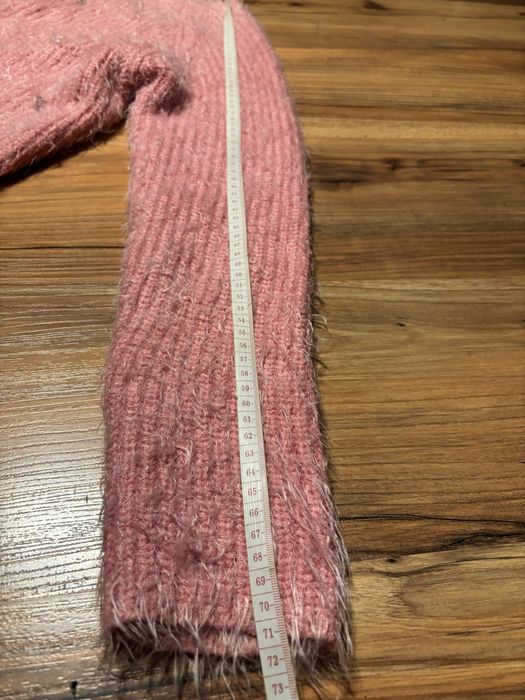 Włochaty sweter,różowy sweter