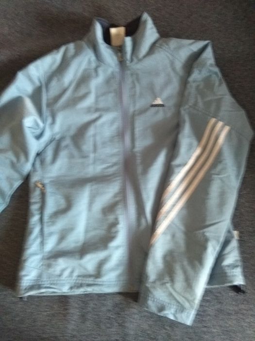 Спортивная курточка Adidas