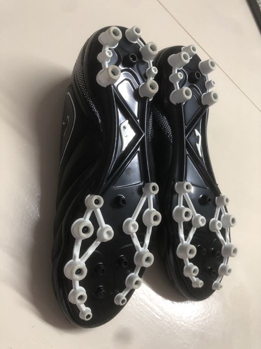 Chuteiras da Joma Como Novas