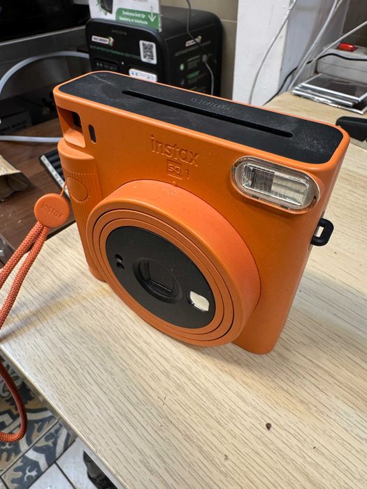 Aparat FUJIFILM Instax Square SQ1 Pomarańczowy