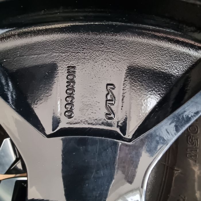 Диски Kia R19 5x114.3 7.5j ET51 ЦО67.1 оригінал