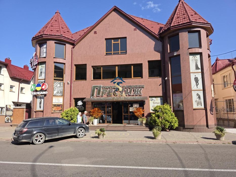 ОРЕНДА другого поверху в сучасному ТК «Престиж» міста Тячів