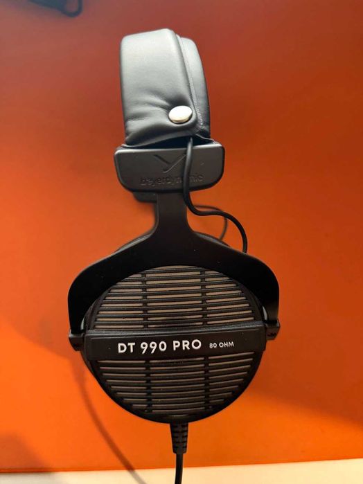 Навушники Beyerdynamic DT 990 PRO 80 Ohm на гарантії. Майже як нові