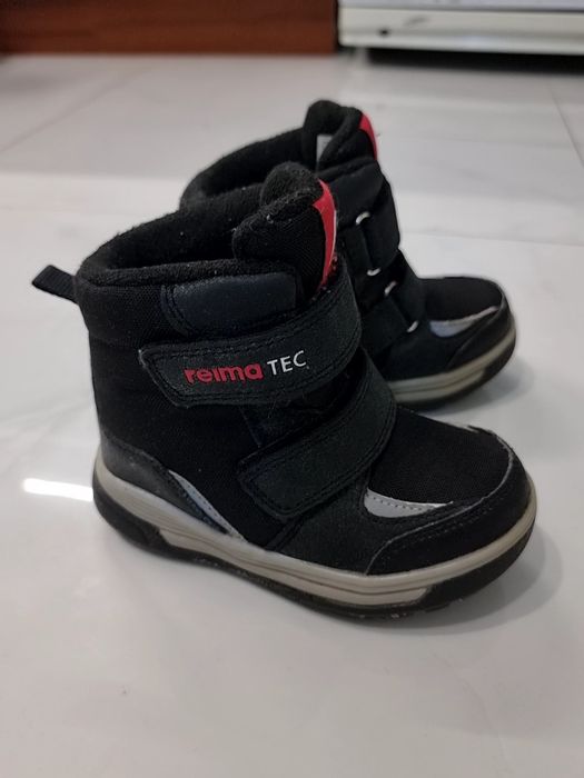 Продам зимові чобітки Reima 24 розмір