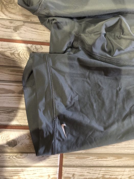 Спортивные трусы Nike DRI- FIT