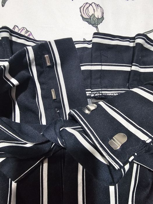 Spodnie damskie proste do kostek chinosy H&M M