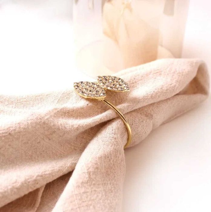 4 sztuki obrączek na serwetki