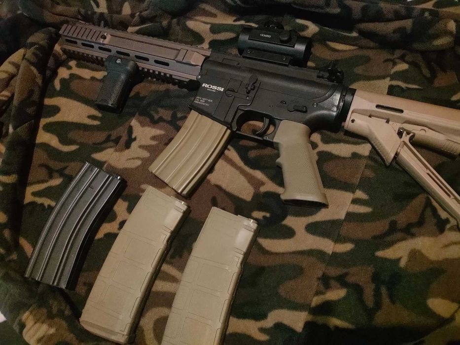 Réplica de Airsoft (Rossi Neptune) + Acessórios