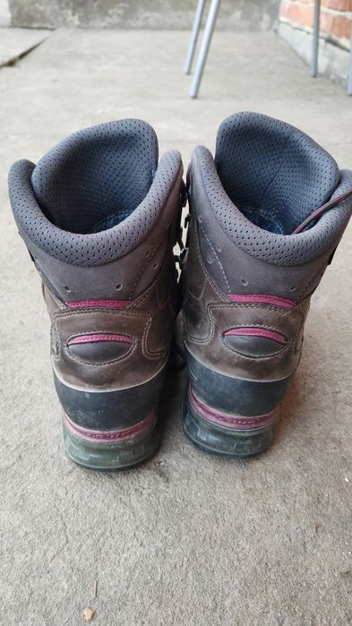 Buty trekkingowe górskie LOWA dobry stan!