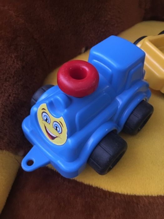 Паровозик с прицепами